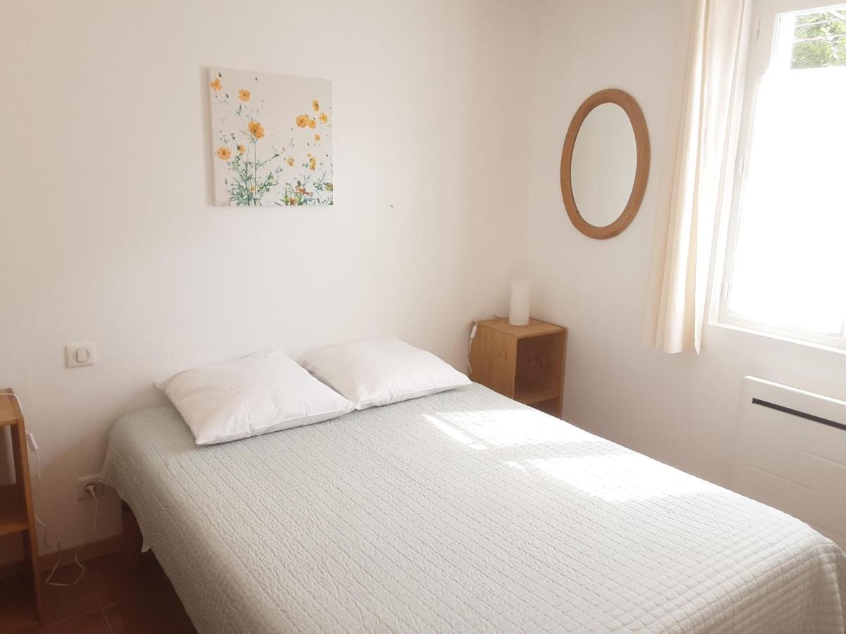 Le Chemin De Bruniele Apartment Aubres Luaran gambar